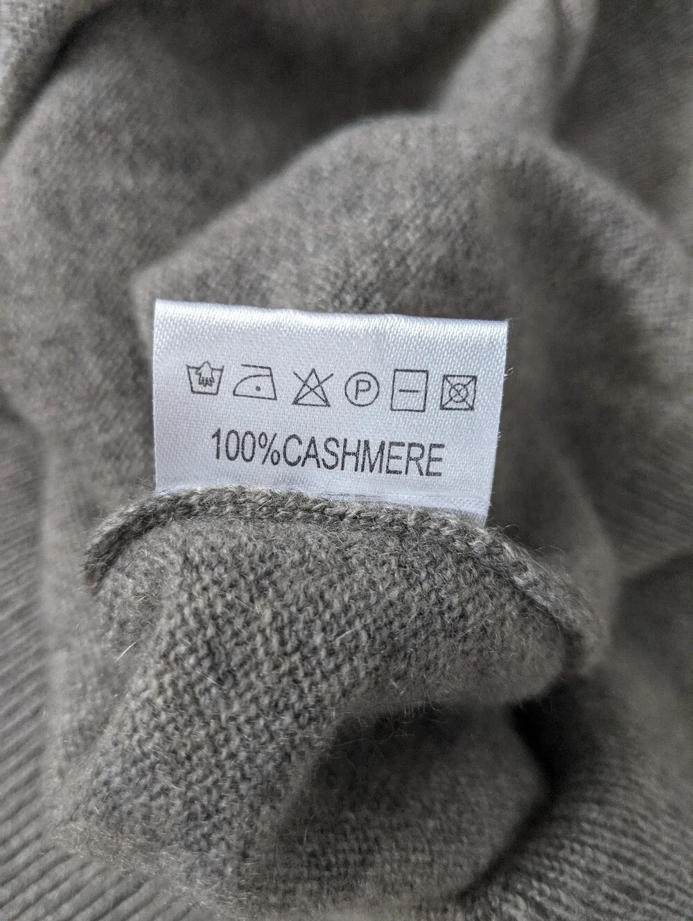GOYO Mongolian Cashmere Sweater for Men